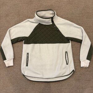 Abercrombie Fitch Womens M Asymmetric Snap Quilted Fleece Pullover -White/Olive